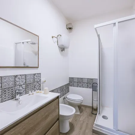 Bhr - Dell'anfiteatro Apartment